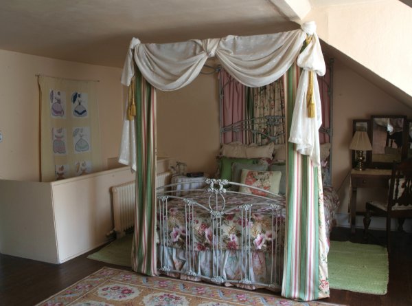 Canopy Bed